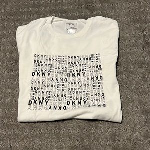 Men’s small DKNY short sleeve t-shirt